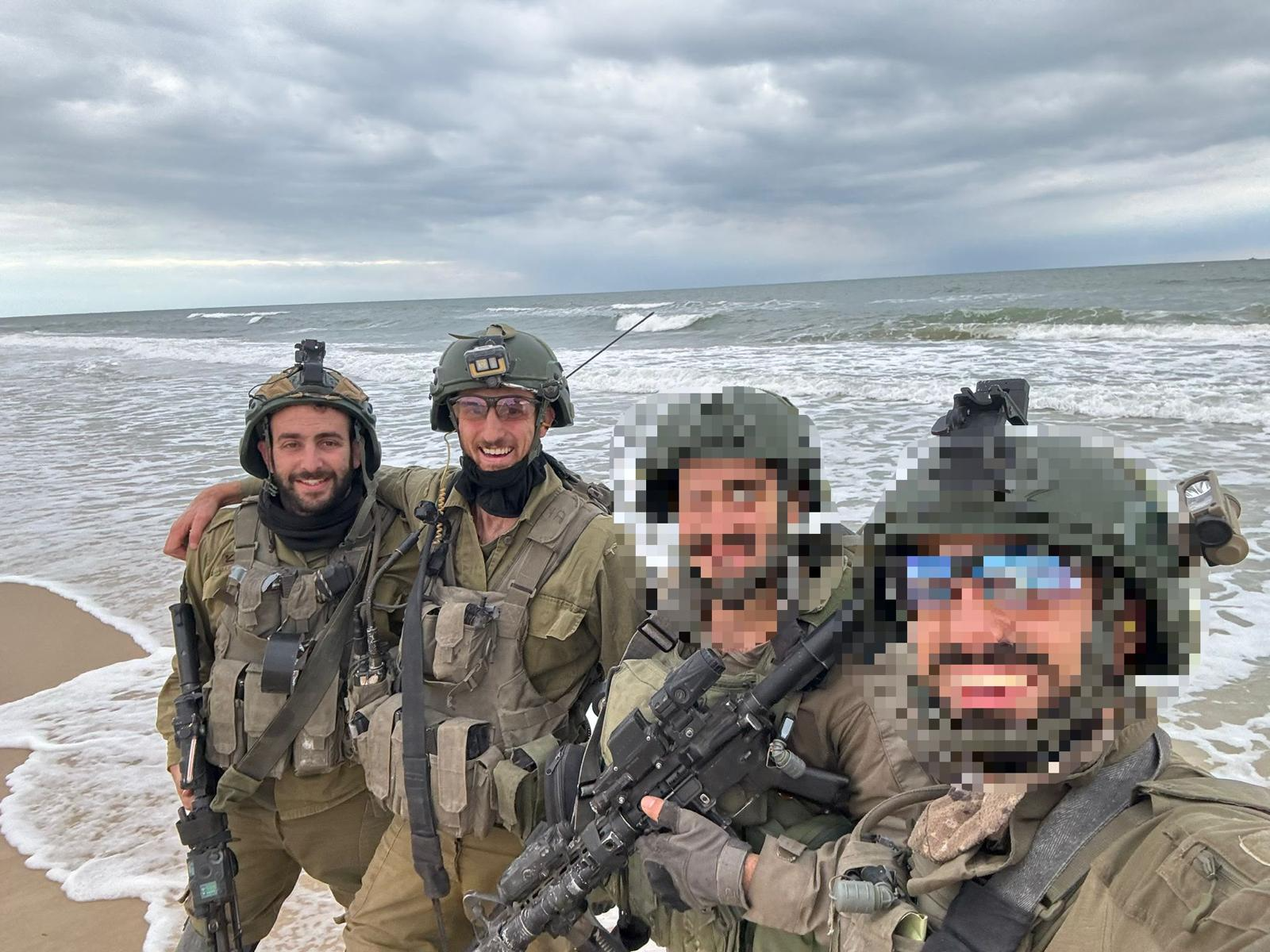 לוחמי הקול בראש בשטח